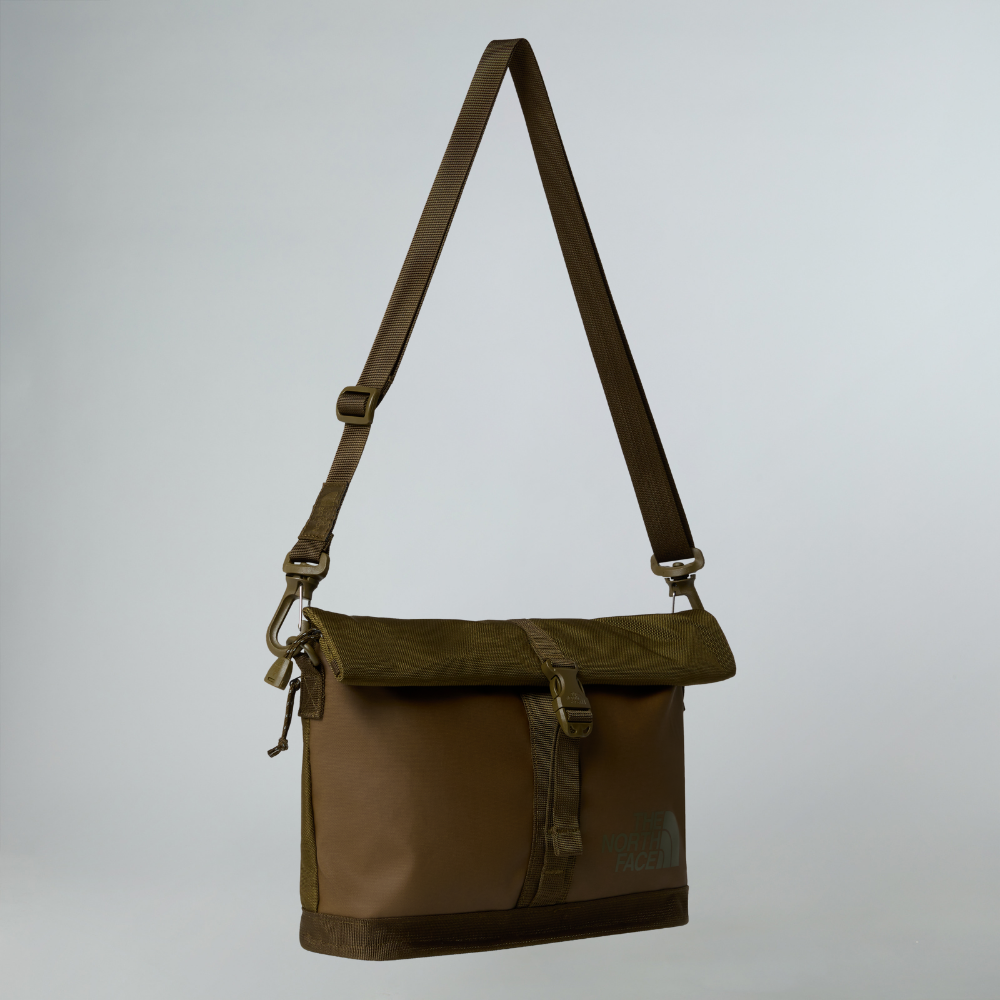 BASE CAMP SHOULDER BAG