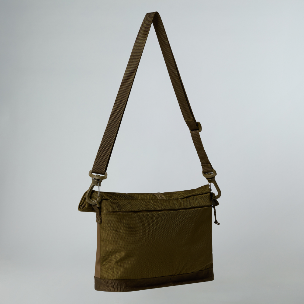 BASE CAMP SHOULDER BAG