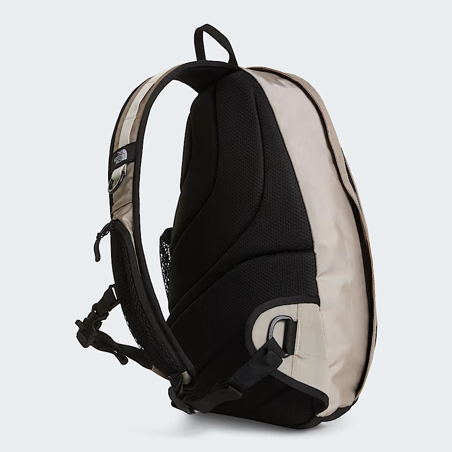 HOT SHOT SLING BAG